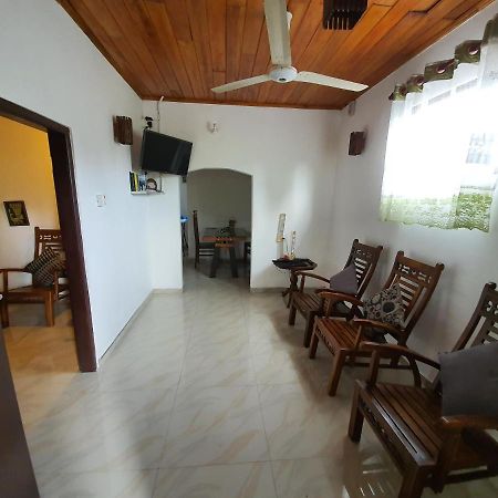 Sana Guest Apartment Weligama Exterior photo